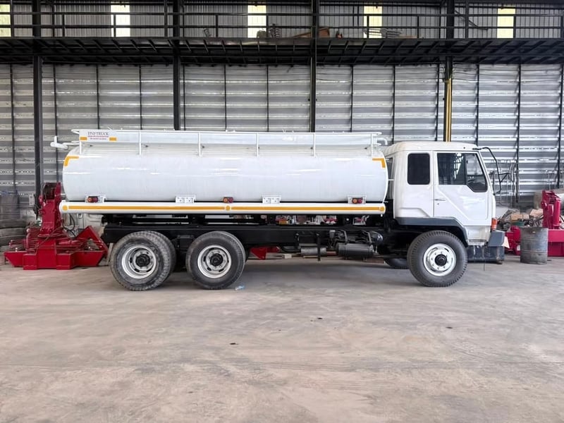 รถน้ำฟูโซ่ มิตรซู FN527TD 190แรง2เพลา ถังน้ำ15,000ลิตร รถสภาพ พร้อมใช้ 