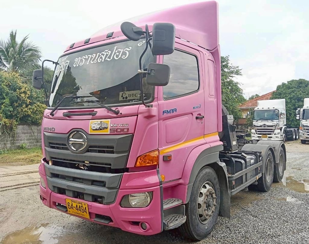 344 ปี 61 ไมล์35x,xxx รถเดิมบาง อยากได้สีไหนเเวะมาคุยกันคับ 344 ปี 61 ไมล์35x,xxx รถเดิมบาง อยากได้สีไหนเเวะมาคุยกันคับ