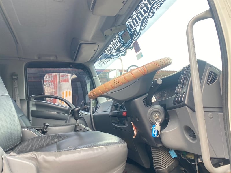 FVM 240 เเรง  เพลาเดียว 7.8เมตรปี 61 