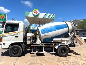 รถโม่ปูนหกล้อ เมกก้า145 แรงปี 58 โม่3 คิว NSK รถสวยพร้อมใช้ รถโม่ปูนหกล้อ เมกก้า145 แรงปี 58 โม่3 คิว NSK รถสวยพร้อมใช้