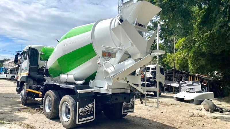 รถสิบล้อโม่ปูน UD Quester CWE 370 ปี58 ไมล์ 80,000 โล โม่ลิฟแฮร์ 7Q รถสภาพดี พร้อมใช้งาน ภายโม่ใบหนาสวย คัสซีสวยไม่มีผุหรือเปลี่ยนคัสซี รถสิบล้อโม่ปูน UD Quester CWE 370 ปี58 ไมล์ 80,000 โล โม่ลิฟแฮร์ 7Q รถสภาพดี พร้อมใช้งาน ภายโม่ใบหนาสวย คัสซีสวยไม่มีผุหรือเปลี่ยนคัสซี