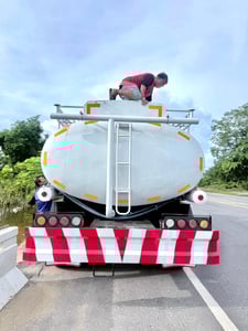 รถบรรทุกน้ำ สเปรย์น้ำ สภาพสวยพร้อมใช้งาน ฟูโซ่2527 270แรงปี54 ยูโร3 เกียร์10สปีด