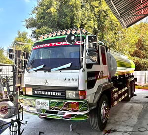 มิตซู Tf 220แรงม้า รถบรรทุก 10ล้อ บรรทุกน้ำ ปี2001 เลขไมล์น้อยกว่า 800,000 กม.