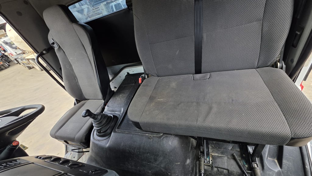 รถโม่ปูน ฟูโซ่280เเรง 2คันปี63 โม่7คิว รถพร้อมใช้  รถโม่ปูน ฟูโซ่280เเรง 2คันปี63 โม่7คิว รถพร้อมใช้