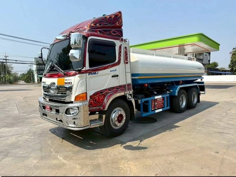 รถเเท๊งค์น้ำ ฮีโน่ FM8J 260 ปี67 แท็งค์สเปรย์น้ำ(ต่อใหม่15,000ลิตร)  35,XXX กม.รถสวยพร้อมใช้ 