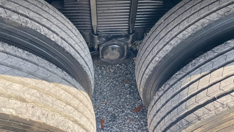 รถสิบล้อ Hino FM1A 344 ปี60 ดั้มสามมมิตร มีระบบลากพ่วง ยางใหม่ 10เส้น 