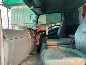 รถแท็งค์น้ำอีซูซุ FVZ 240 ปี 55  2เพลา ถัง 15,000ลิตร สอบถามรายระเอียดดัยคับ พร้อมทำสีใหม่ 