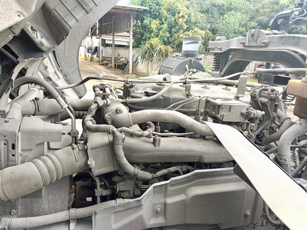 344 ปี 61 ไมล์35x,xxx รถเดิมบาง อยากได้สีไหนเเวะมาคุยกันคับ 344 ปี 61 ไมล์35x,xxx รถเดิมบาง อยากได้สีไหนเเวะมาคุยกันคับ