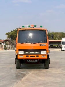 รถน้ำมิตซู TD 190ปี49 แท็งก์ 10,000 ลิตร สวยๆไมล์น้อยๆ ของแท้ สอบถามรายระเอียดดัยคับ Tel.0909758978ชายตู่