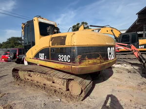 รถแบคโฮ CAT 320C สภาพพร้อมใช้งาน ทะเบียนพร้อมสอบถามดัยคับ รถแบคโฮ CAT 320C สภาพพร้อมใช้งาน ทะเบียนพร้อมสอบถามดัยคับ