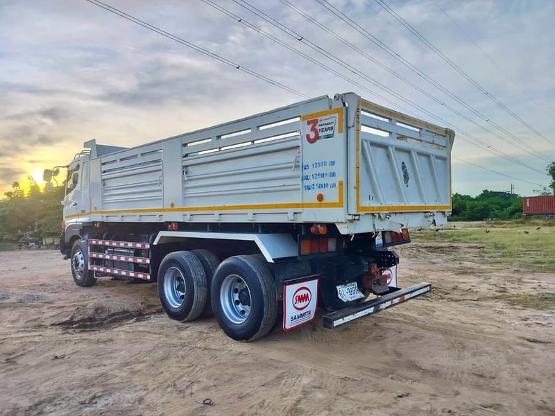 HINO VICTOR 380ปี59 วิ่งน้อย ดั้มพ์สามมิตร มีระบบดึงลูก 