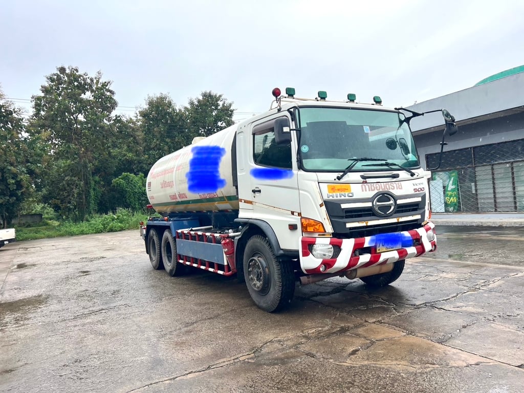 Hino FM8j 260ปี60 2เพลา จะยกจะเเยกหัวเเชตซี สอบถามดัยคับ Hino FM8j 260ปี60 2เพลา จะยกจะเเยกหัวเเชตซี สอบถามดัยคับ