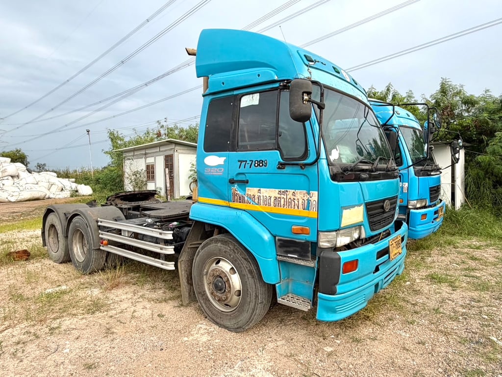 มี2คัน หัวลาก Nissan 454 เครื่อง PF6 320เเรงปี51 สภาพพร้อมใช้งาน เครื่องดี แอร์เย็น ทะเบียนพร้อม ราคาเบาๆๆ Tel.0909758978ชายตู่