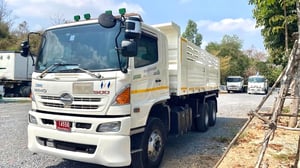 รถสิบล้อ Hino FM1A 344 ปี60 ดั้มสามมมิตร มีระบบลากพ่วง ยางใหม่ 10เส้น 