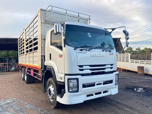 FVM 240 เเรง  เพลาเดียว 7.8เมตรปี 61 