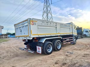 HINO VICTOR 380ปี59 วิ่งน้อย ดั้มพ์สามมิตร มีระบบดึงลูก 