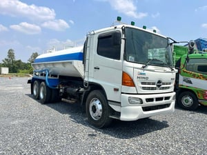 รถเเท๊งค์น้ำ ฮีโน่ FM 251ปี55 2เพลา แท๊งน้ำ 13000ลิตร รถพร้อมใช้ 