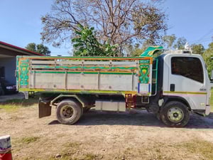 หกล้อดั้ม อีซูซุ NPR 150ปี54 ดั้ม สอบถามรายระเอียดดัยคับ 