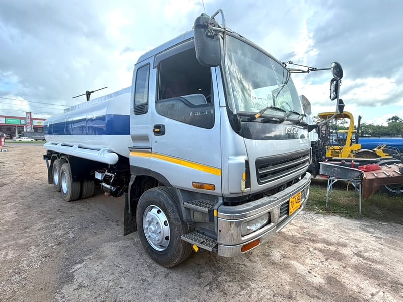 รถแท๊งค์น้ำ อีซุร๊อกกี้ เครื่อง6WA1 โบว์ 2เพลา ถัง16,000ลิตร มีระบบลากลูก รถพร้อมใช้ 