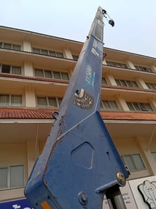 อีซูซุ FXZ 360ปี56 ติดเครนทาดาโน่ ZT500(504) เครน5ตัน4ปลอก กระบะยาว6เมตร(ของใหม่) ยางใหม่10เส้น 