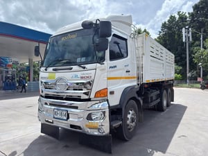  ไมล์น้อยๆ 344ปี61  ราคาเบาๆ สภาพสวยพร้อมใช้งาน ยางก็เต็ม