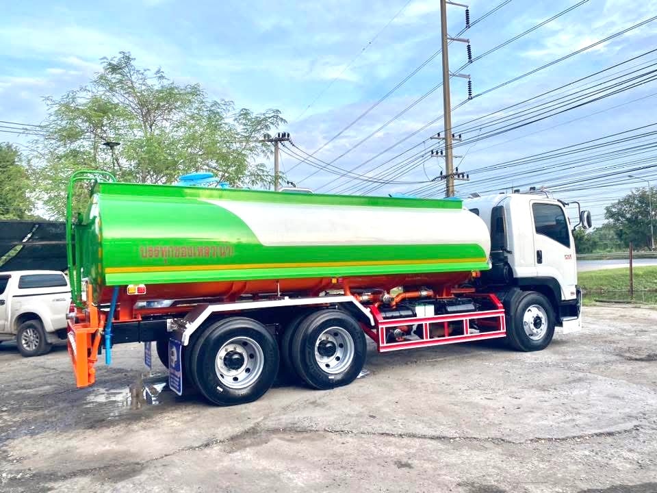 รถเเท๊งค์น้ำ อีซุFvz 300 ปี59 2เพลา ถังใหม่15000ลิตร ยางใหม่ 10 เส้น รถสวยพร้อมใช้ รถเเท๊งค์น้ำ อีซุFvz 300 ปี59 2เพลา ถังใหม่15000ลิตร ยางใหม่ 10 เส้น รถสวยพร้อมใช้