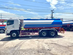 ฮีโน่ เมกก้า 212 แรง 2 เพลาปี 55 แท้งน้ำต่อใหม่ 15000 ลิตร