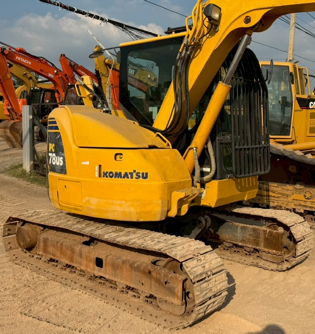 ขายรถขุด KOMATSU PC78US-8 ปี 2014 นำเข้าจากญี่ปุ่น พร้อมใช้ มีVDOการทำงานครับ
