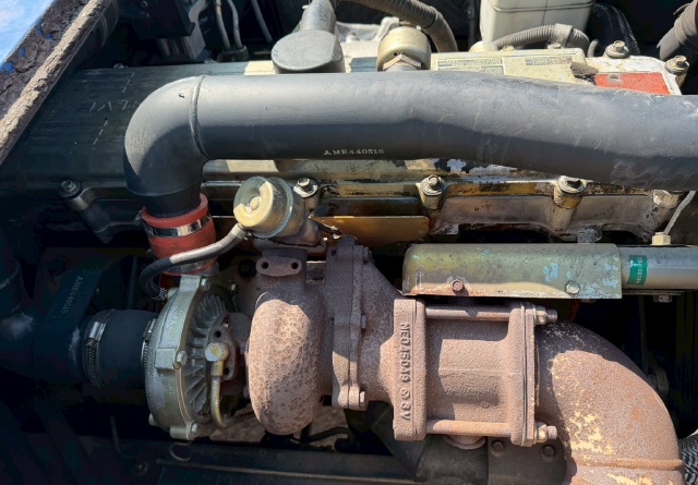 ขายรถเครน TADANO GR250N-1 (ขนาด 25 ตัน) ปี 2004 นำเข้าจากญี่ปุ่น พร้อมใช้ มีVDOการทำงานครับ