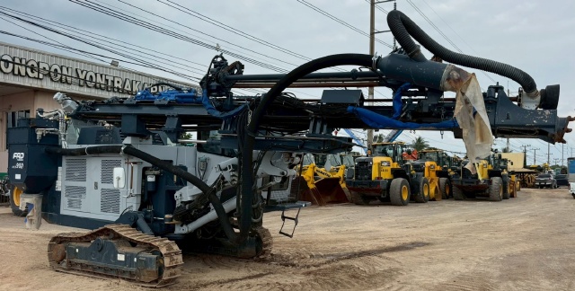 ขายรถเจาะ FURUKAWA HCR900-DSV ปี 2018 นำเข้าจากญี่ปุ่น พร้อมใช้ มีVDOการทำงานครับ ขายรถเจาะ FURUKAWA HCR900-DSV ปี 2018 นำเข้าจากญี่ปุ่น พร้อมใช้ มีVDOการทำงานครับ