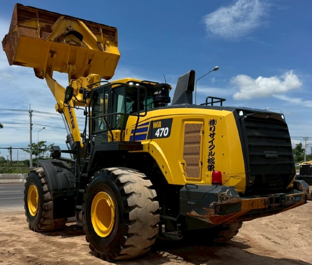 ขายรถตักล้อยาง KOMATSU WA470-10 ปี 2022 นำเข้าจากญี่ปุ่น พร้อมใช้ มีVDOการทำงานครับ