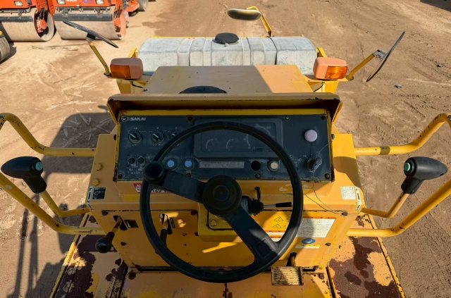 ขายรถบด SAKAI SW650 ปี 2003 นำเข้าจากญี่ปุ่น พร้อมใช้ มีVDOการทำงานครับ