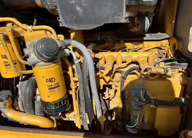 ขายรถดันดิน CAT D5K ปี 2010 พร้อมใช้ มีVDOการทำงานครับ