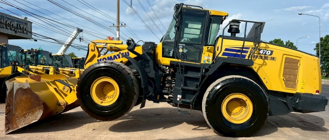 ขายรถตักล้อยาง KOMATSU WA470-10 ปี 2021 นำเข้าจากญี่ปุ่น พร้อมใช้ มีVDOการทำงานครับ
