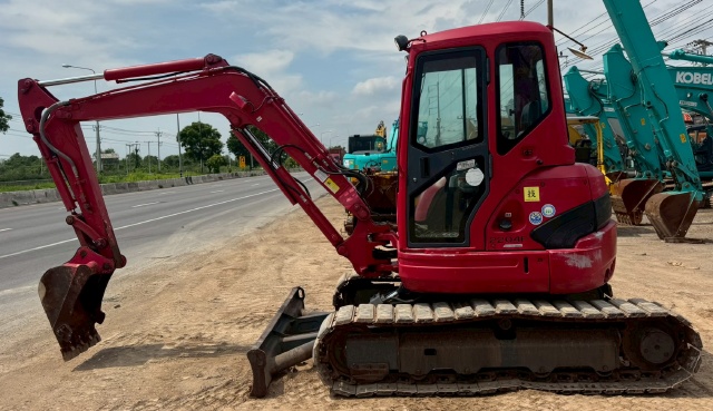 ขายรถขุด KUBOTA U40-3 ปี 2005 นำเข้าจากญี่ปุ่น พร้อมใช้ มีVDOการทำงานครับ
