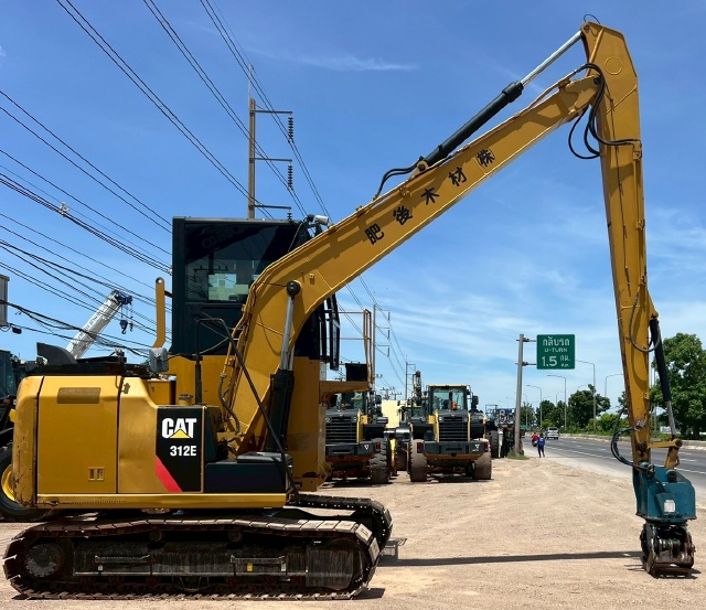 ขายรถขุด CAT 312E ปี 2013 หัวคีบไม้ นำเข้าจากญี่ปุ่น พร้อมใช้ มีVDOการทำงานครับ