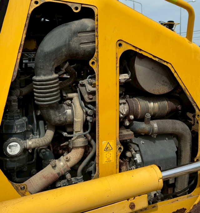 ขายรถดันดิน KOMATSU D37PLL-24 ปี 2017 พร้อมใช้ มีVDOการทำงานครับ
