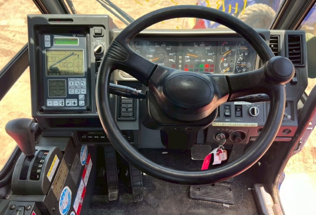 ขายรถเครน TADANO GR160N-1 (ขนาด 16 ตัน) ปี 2008 นำเข้าจากญี่ปุ่น พร้อมใช้ มีVDOการทำงานครับ