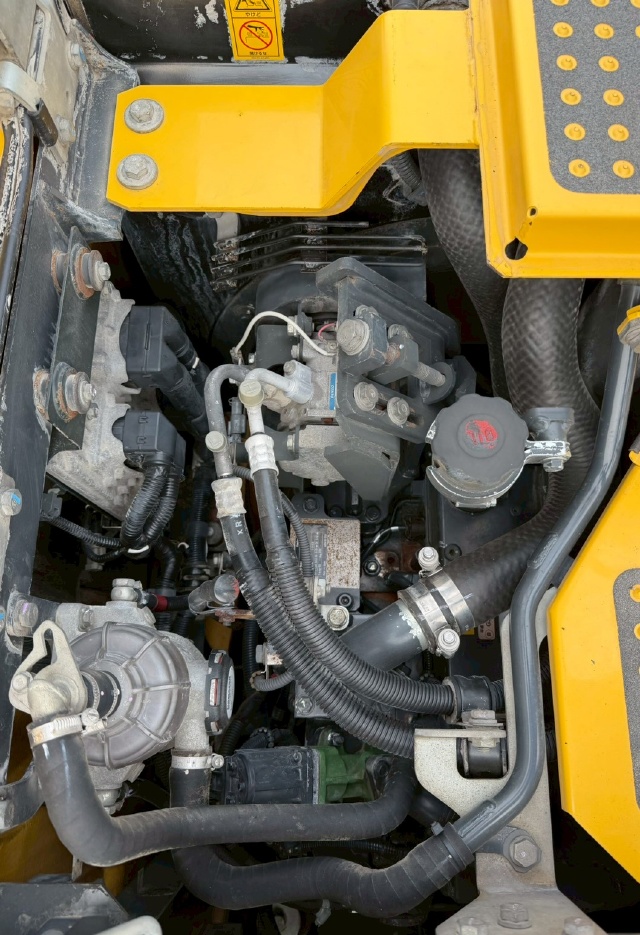 ขายรถขุด KOMATSU PC138US-10 ปี 2014 นำเข้าจากญี่ปุ่น พร้อมใช้ มีVDOการทำงานครับ