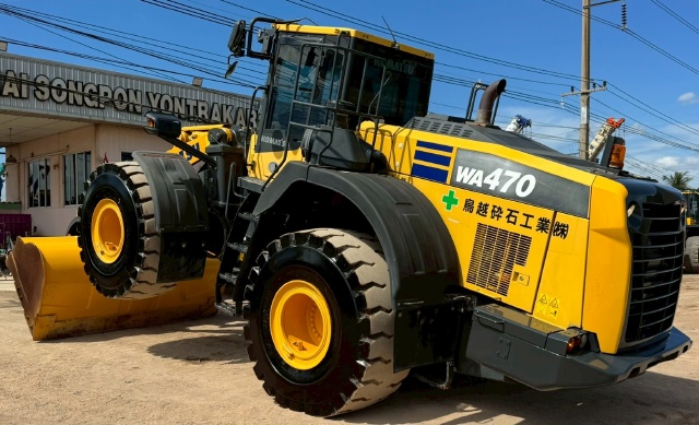 ขายรถตักล้อยาง KOMATSU WA470-8 ปี 2017 นำเข้าจากญี่ปุ่น พร้อมใช้ มีVDOการทำงานครับ