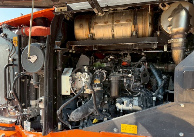 ขายรถตักล้อยาง HITACHI ZW140-6 ปี 2020 นำเข้าจากญี่ปุ่น พร้อมใช้ มีVDOการทำงานครับ