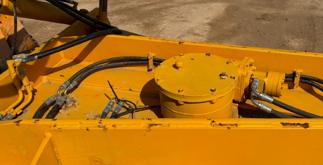 ขายรถเกรด MITSUBISHI MG500S-E นำเข้าจากญี่ปุ่น พร้อมใช้ มีVDOการทำงานครับ