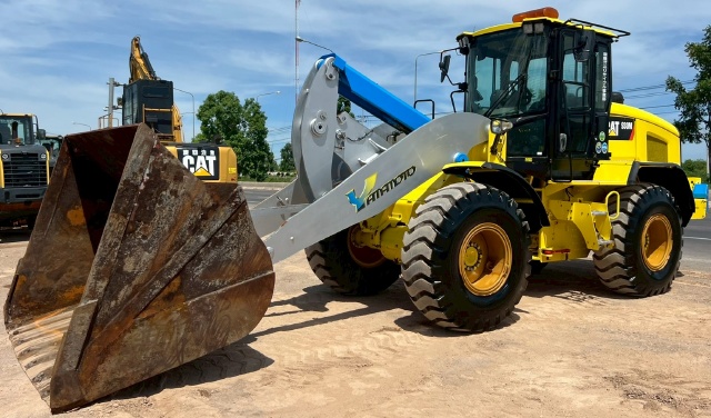 ขายรถตักล้อยาง CAT 930M ปี 2019 แขนยาวพิเศษ นำเข้าจากญี่ปุ่น พร้อมใช้ มีVDOการทำงานครับ ขายรถตักล้อยาง CAT 930M ปี 2019 แขนยาวพิเศษ นำเข้าจากญี่ปุ่น พร้อมใช้ มีVDOการทำงานครับ