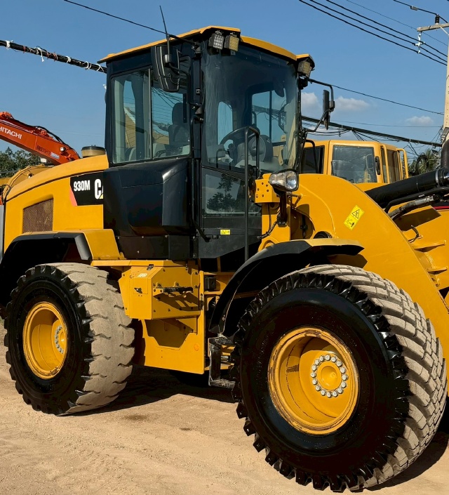 ขายรถตักล้อยาง CAT 930M ปี 2018 นำเข้าจากญี่ปุ่น พร้อมใช้ มีVDOการทำงานครับ