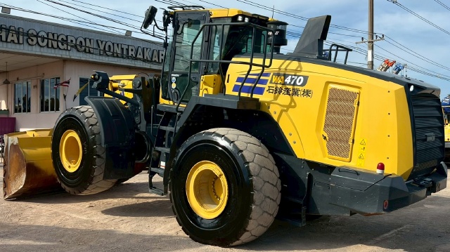 ขายรถตักล้อยาง KOMATSU WA470-10 ปี 2021 นำเข้าจากญี่ปุ่น พร้อมใช้ มีVDOการทำงานครับ ขายรถตักล้อยาง KOMATSU WA470-10 ปี 2021 นำเข้าจากญี่ปุ่น พร้อมใช้ มีVDOการทำงานครับ