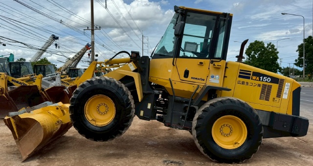 ขายรถตักล้อยาง KOMATSU WA150-5 พร้อมใช้ มีVDOการทำงานครับ