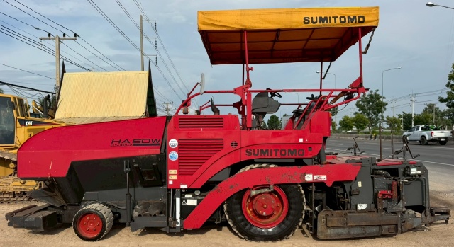 ขายรถปูยาง SUMITOMO HA60W-7 (ขนาด 6 เมตร) ปี 2010 พร้อมใช้ มีVDOการทำงานครับ ขายรถปูยาง SUMITOMO HA60W-7 (ขนาด 6 เมตร) ปี 2010 พร้อมใช้ มีVDOการทำงานครับ