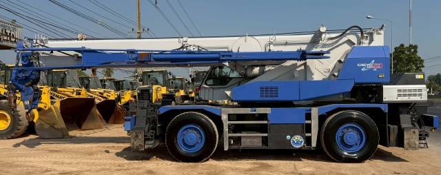 ขายรถเครน TADANO GR250N-2 (ขนาด 25 ตัน) ปี 2010 นำเข้าจากญี่ปุ่น พร้อมใช้ มีVDOการทำงานครับ