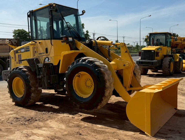 ขายรถตักล้อยาง KOMATSU WA150-5 นำเข้าจากญี่ปุ่น พร้อมใช้ มีVDOการทำงานครับ