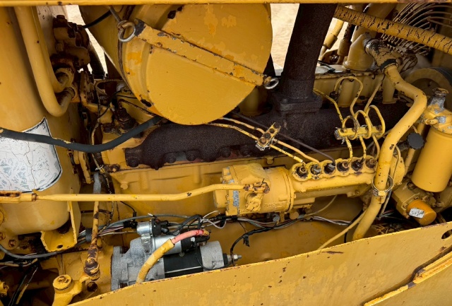 ขายรถดันดิน CAT D5 พร้อมใช้ มีVDOการทำงานครับ